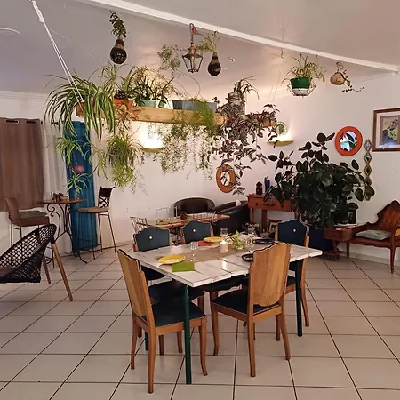Отель Bel Restaurant La Gentilhommiere Треб