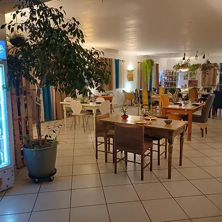 Отель Bel Restaurant La Gentilhommiere 2*