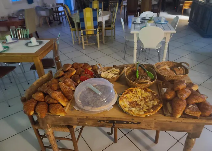 Bel Restaurant La Gentilhommiere 酒店 Trèbes